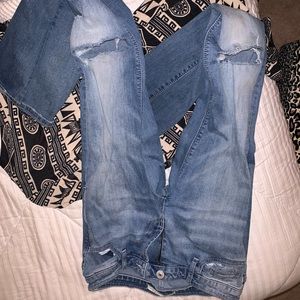 Brand new day trip jeans destroyed